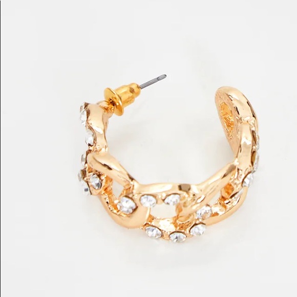 Gold Diamanté Chain Hoop Earrings💛 - Picture 5 of 5